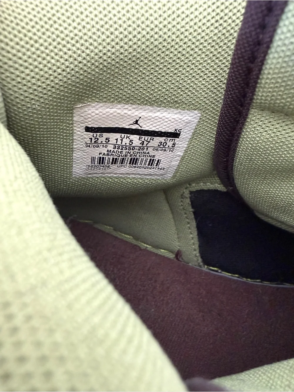 Air Jordan 1 Retro High Size 12.5 Velvet Brown Deep Garnet 2010 332550-201